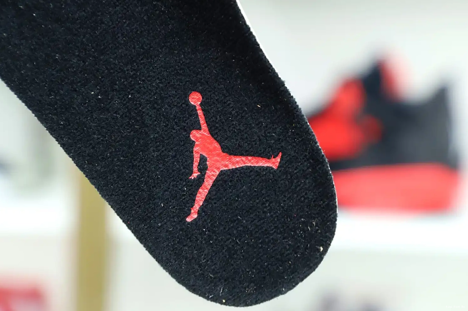 Kimikick BRED RETRO AIR JORDAN 11 LOW 0730